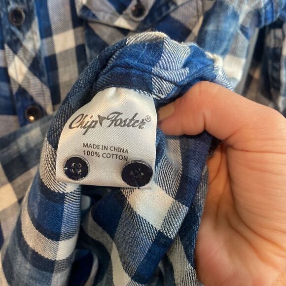 Chip Foster cotton plaid button down - Picture 4 of 5